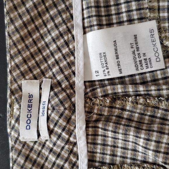 Bermuda shorts - Picture 4 of 4